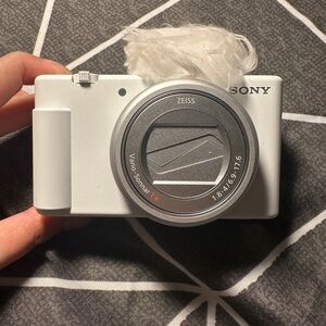 Sony ZV1F M2